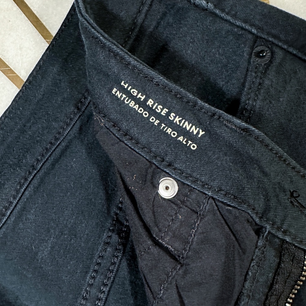 Universal Thread Mid Rise Jeggings - Picture 3 of 3